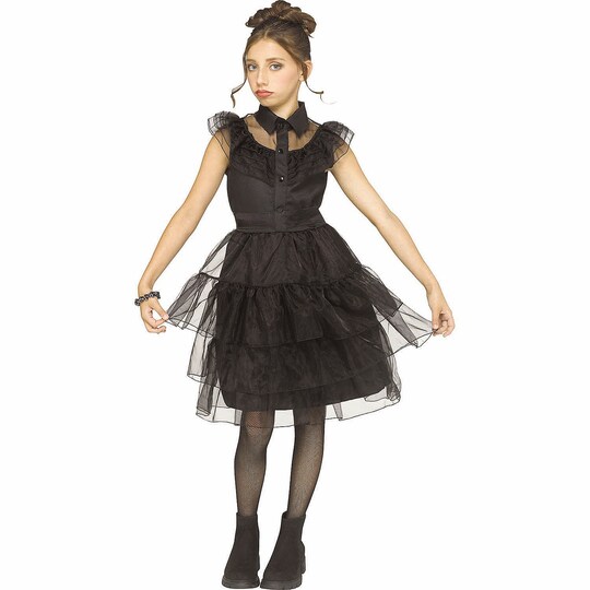 little black dress halloween costume dresses: 13 ideas About 34 from shoulder to hem Material Witch Costume | Fun Halloween